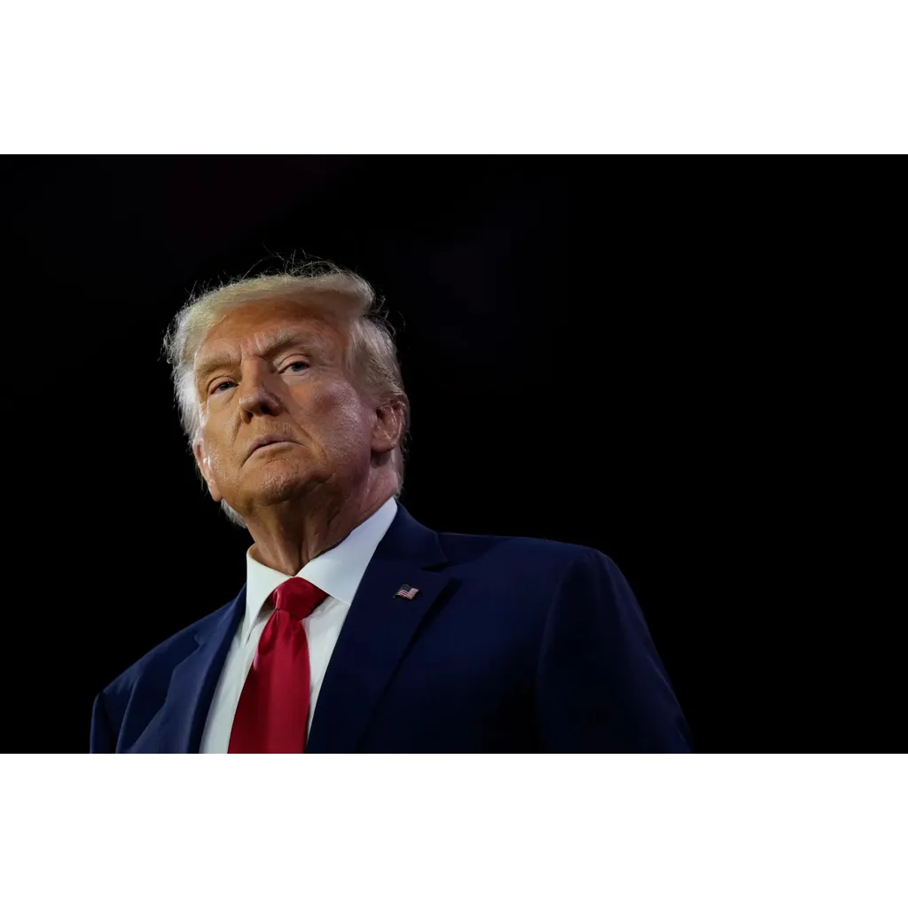 Trump Memecoin Event Fine Print Says He May Not Show Up — Senators Want Answers Trump Memecoin Event Fine Print Says He May Not Show Up — Senators Want Answers
