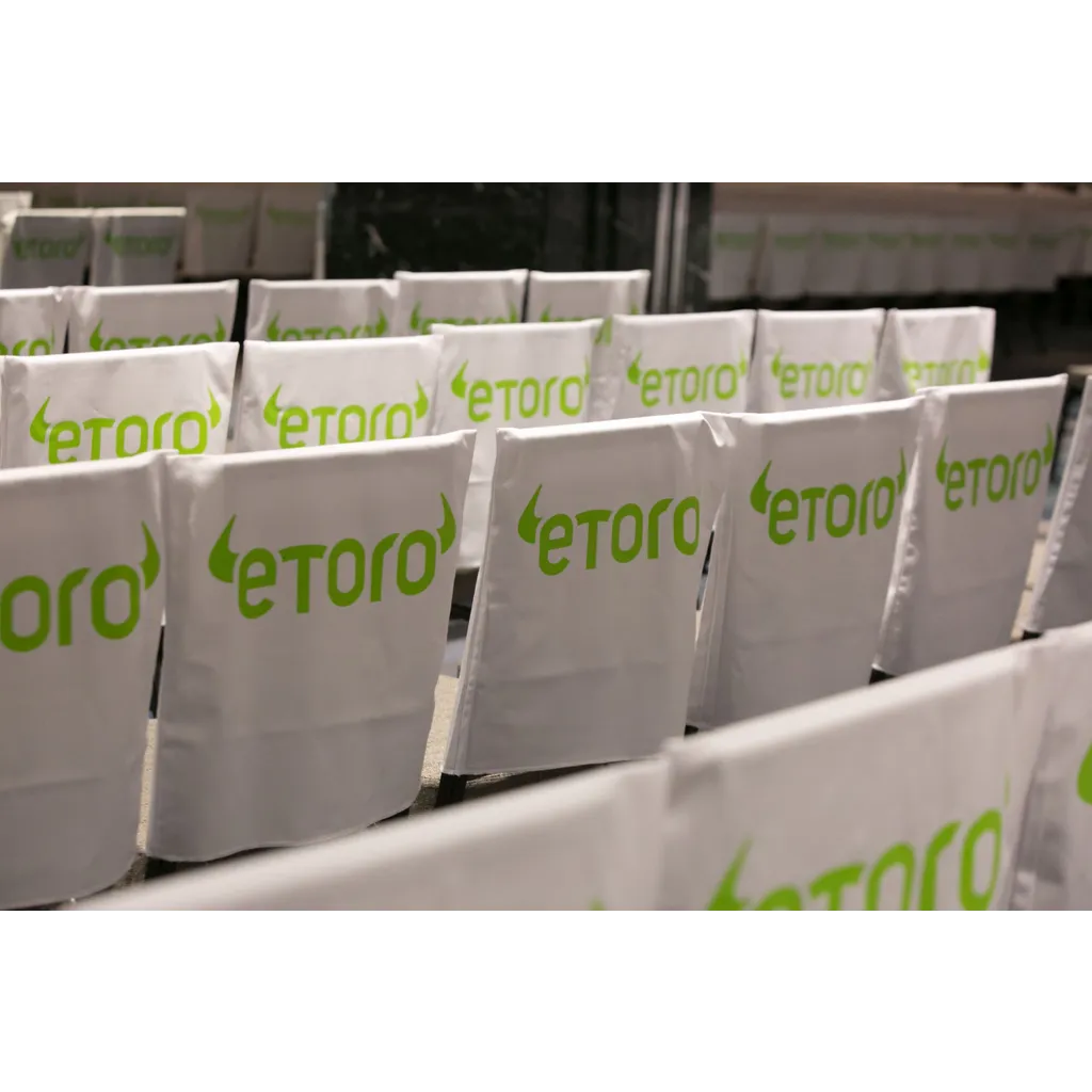 eToro debuts on Nasdaq at per share, raising… eToro debuts on Nasdaq at per share, raising…