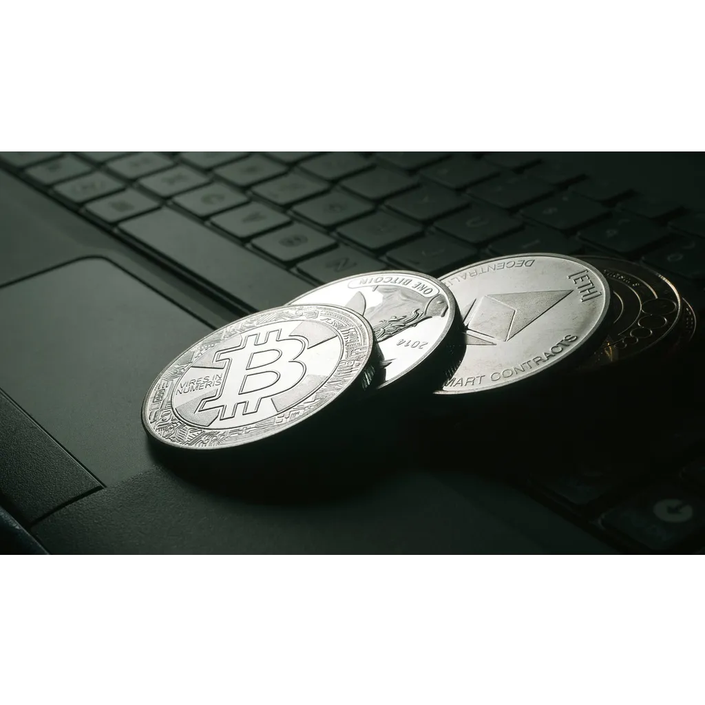 Bitcoin and Ethereum prices decline as technical analysis indicates next movements Bitcoin and Ethereum prices decline as technical analysis indicates next movements
