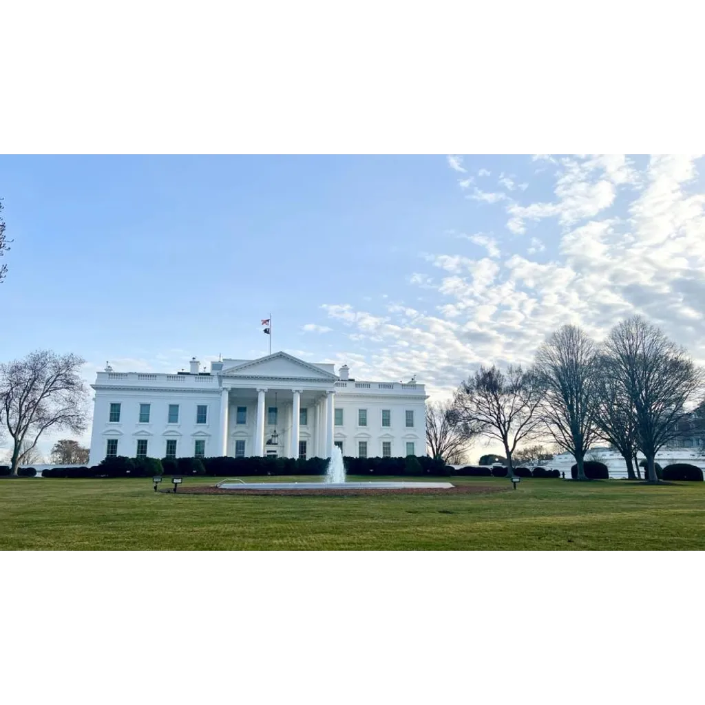 White House study bolsters crypto’s stance in stablecoin yield fight against bankers White House study bolsters crypto’s stance in stablecoin yield fight against bankers