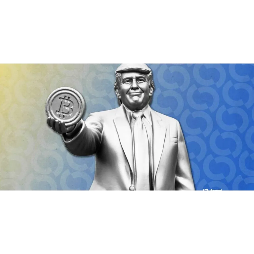Golden Trump Bitcoin statue displayed in Washington DC Golden Trump Bitcoin statue displayed in Washington DC