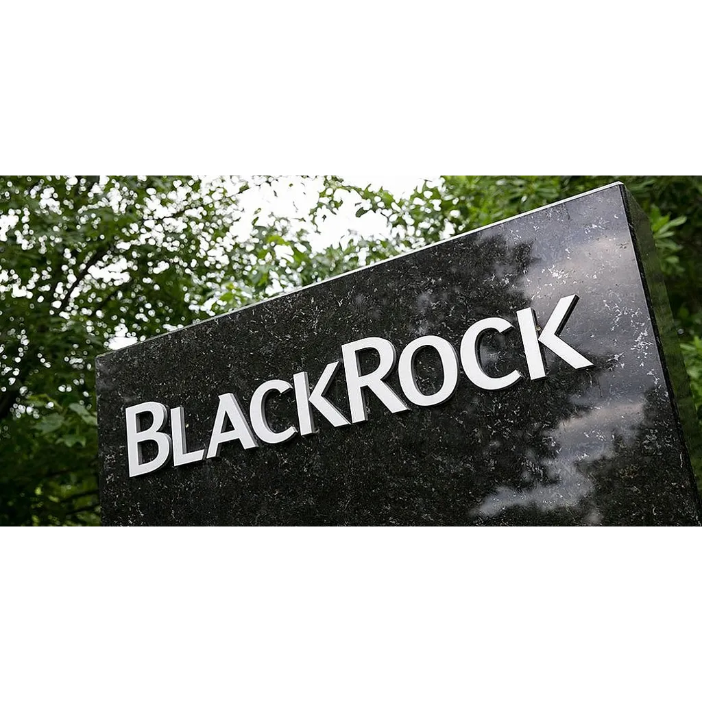 BlackRock Moves Beyond Spot Bitcoin With Yield-Focused ETF Strategy BlackRock Moves Beyond Spot Bitcoin With Yield-Focused ETF Strategy