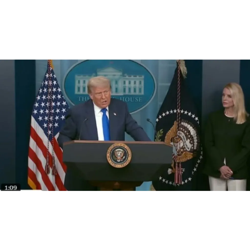 Trump supports growing Bitcoin use amid talk it eases strain on the dollar Trump supports growing Bitcoin use amid talk it eases strain on the dollar