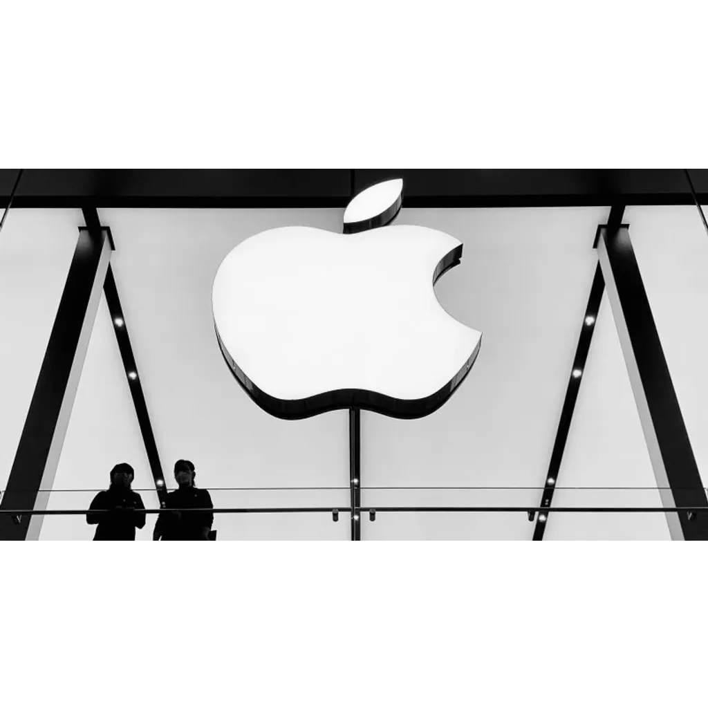 Apple invests 0B in US manufacturing Apple invests 0B in US manufacturing