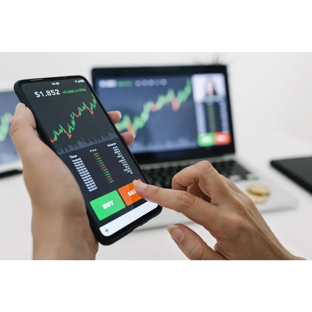 Who Is Really Selling Bitcoin? Analyst Uncovers The On-chain Dynamics Who Is Really Selling Bitcoin? Analyst Uncovers The On-chain Dynamics