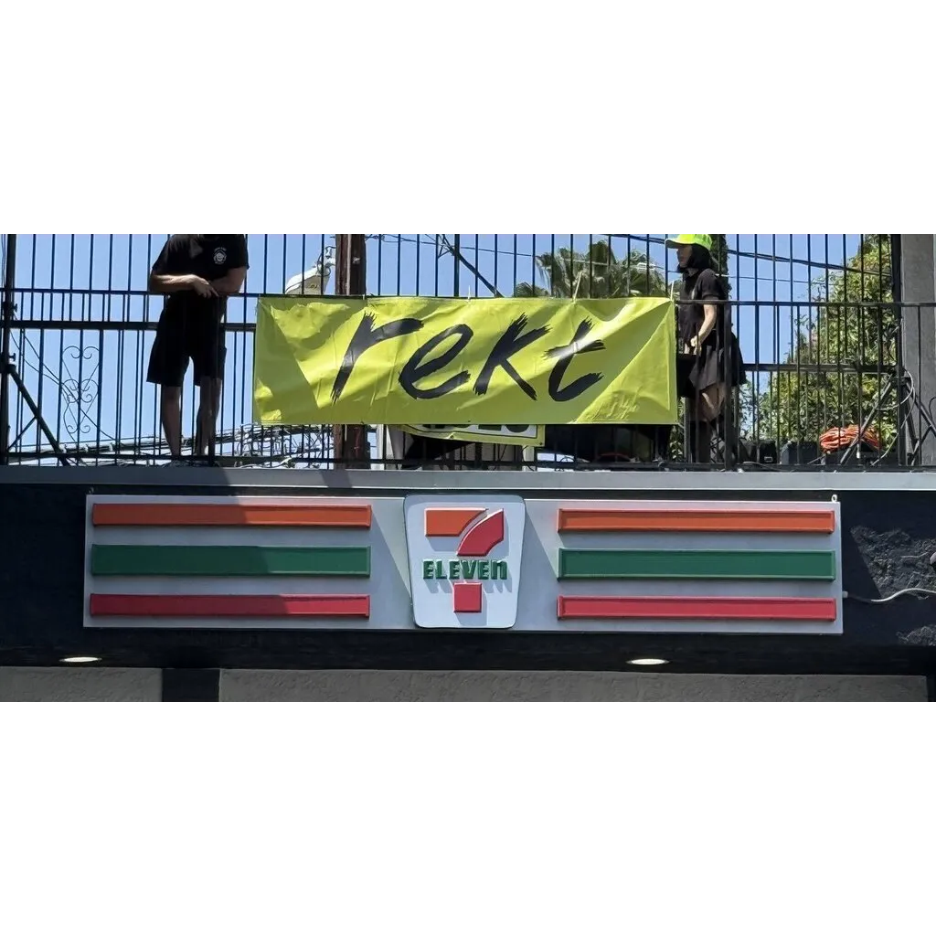 From Free NFT Mint to Drinks at 7-Eleven: Rekt Is Reaching the Masses – Decrypt From Free NFT Mint to Drinks at 7-Eleven: Rekt Is Reaching the Masses – Decrypt