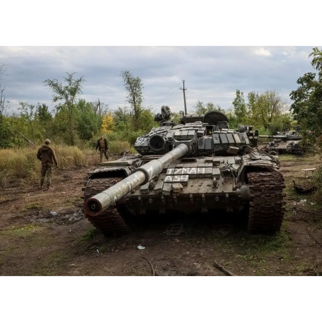 Azov Corps claims control over Russian logistics routes near Donetsk Azov Corps claims control over Russian logistics routes near Donetsk