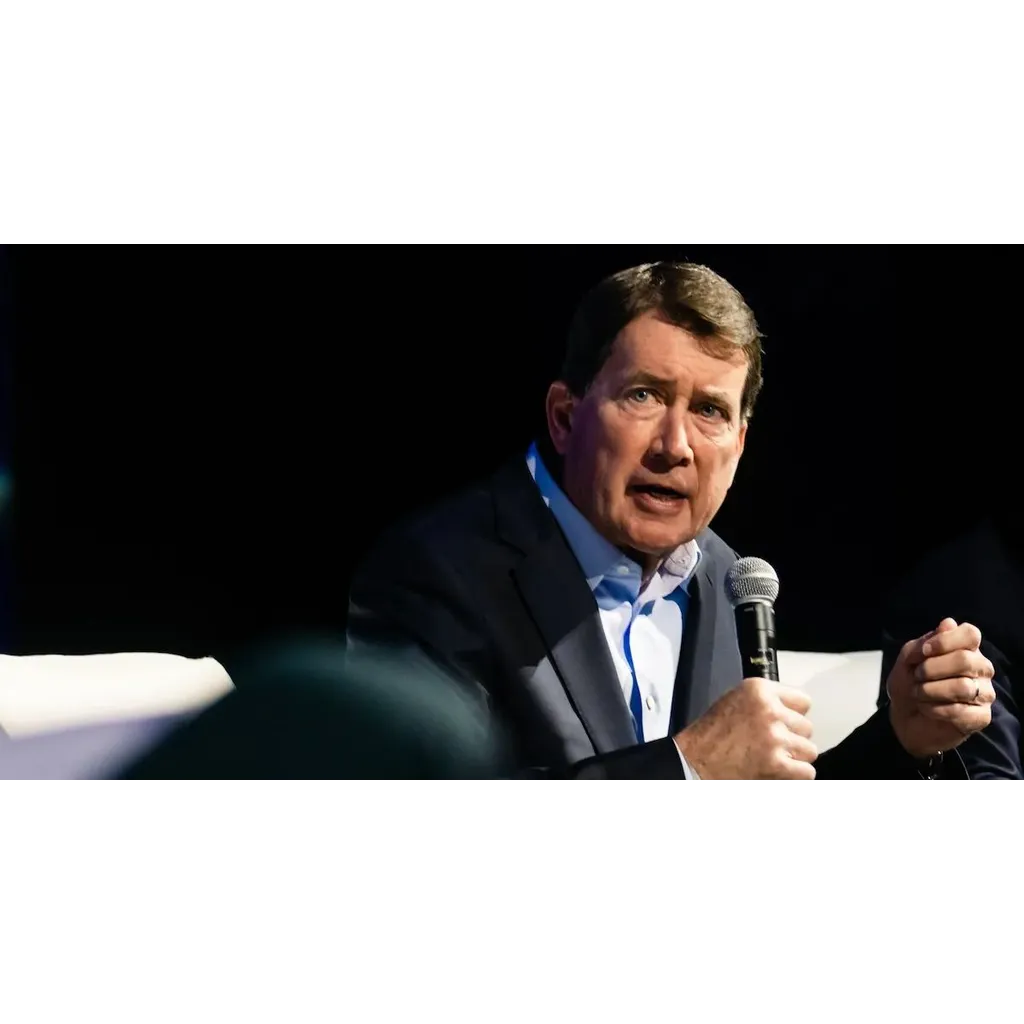 The CLARITY Act Shouldn’t Be Included In The GENIUS Act Say Senator Hagerty, Analysts The CLARITY Act Shouldn’t Be Included In The GENIUS Act Say Senator Hagerty, Analysts