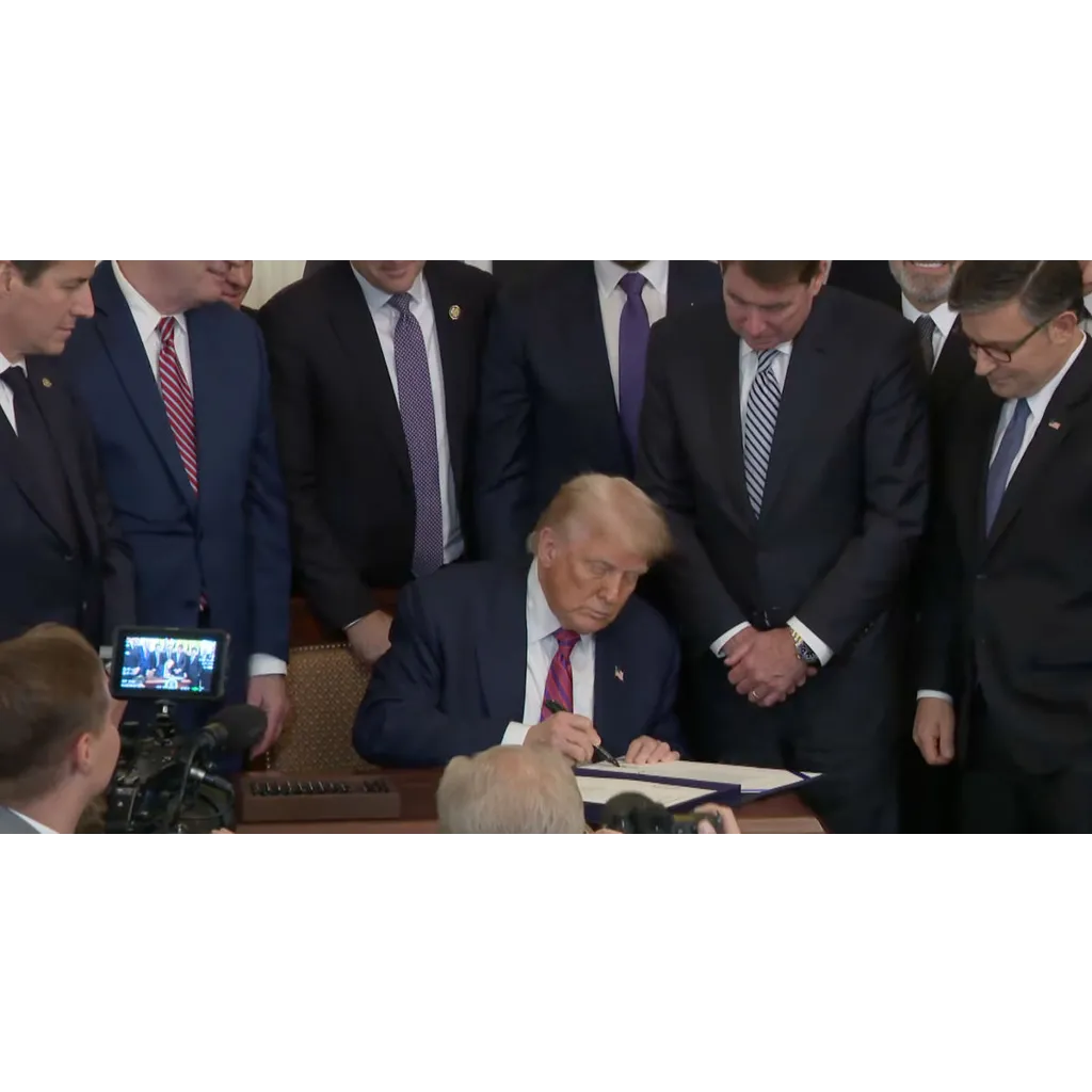 Bitcoin surges as Trump backs crypto in 401(k)s Bitcoin surges as Trump backs crypto in 401(k)s