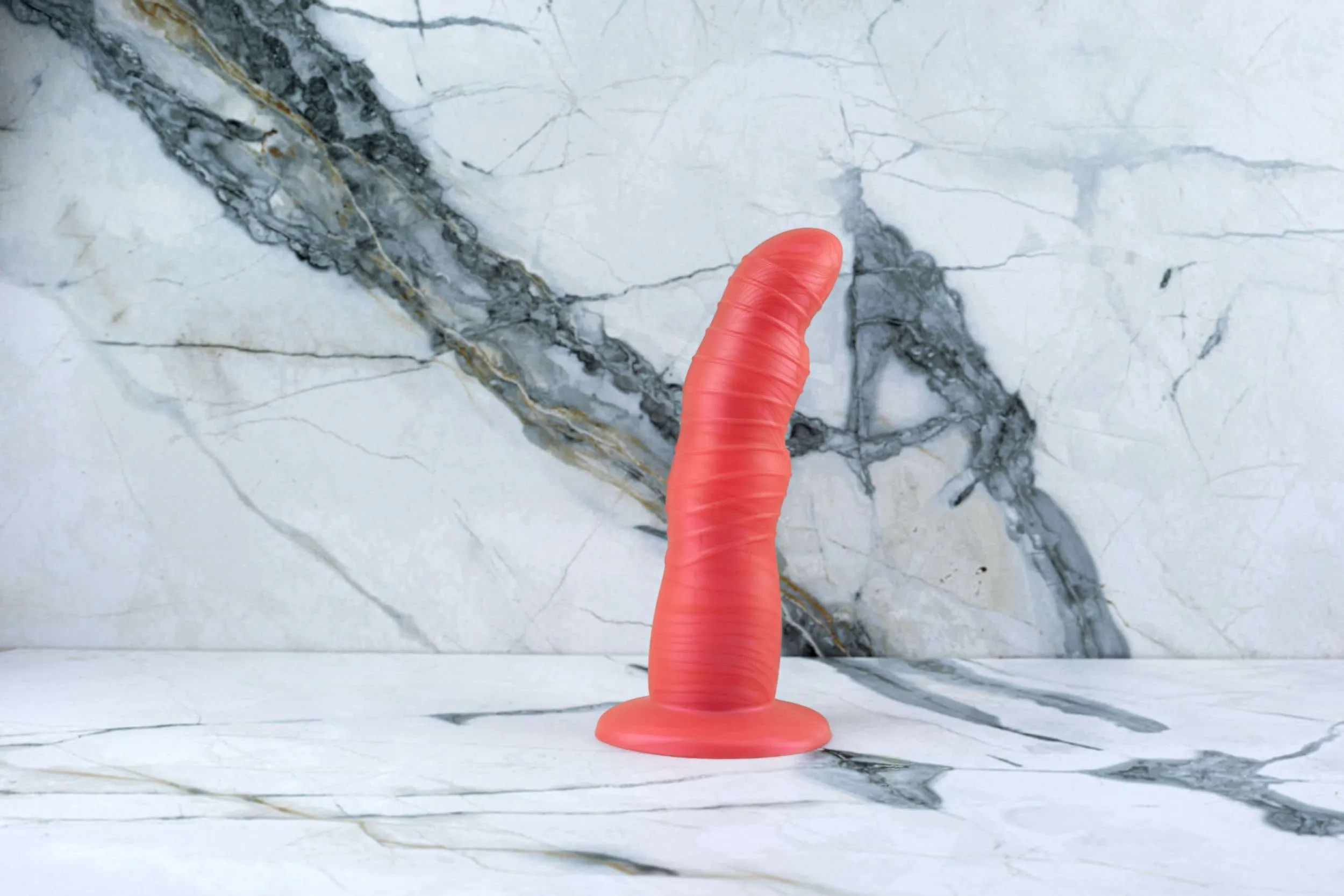 Ylva & Dite - Rhea Hellrot – Bild 2