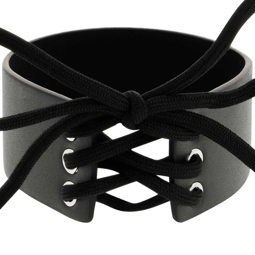 Handgefertigtes Choker mit Schnürung – Bild 5