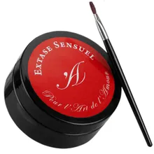 Körperfarbe mit Schokolade Körperfarbe mit Schokolade