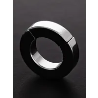 Triune Magnetic Ball Stretcher: Edelstahl-Magnet-Hodenstretcher (30mm) Triune Magnetic Ball Stretcher: Edelstahl-Magnet-Hodenstretcher (30mm)