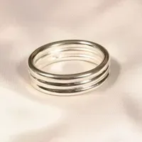 Sylvie Monthulé - Schmuck für Paare Intimer Klopfer Sylvie Monthulé - Schmuck für Paare Intimer Klopfer