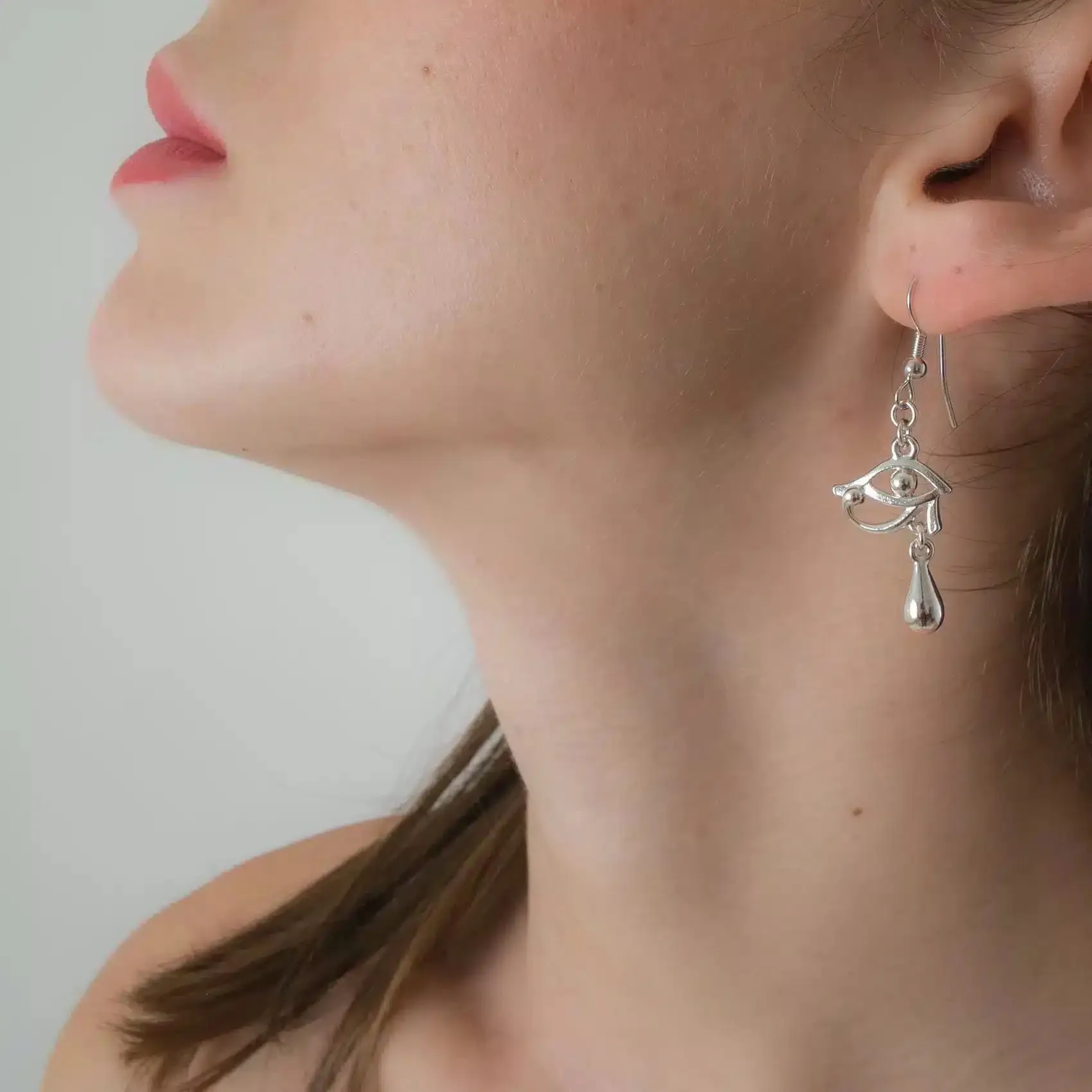 Sylvie Monthulé - Ohrringe Auge des Horus | Silber – Bild 2