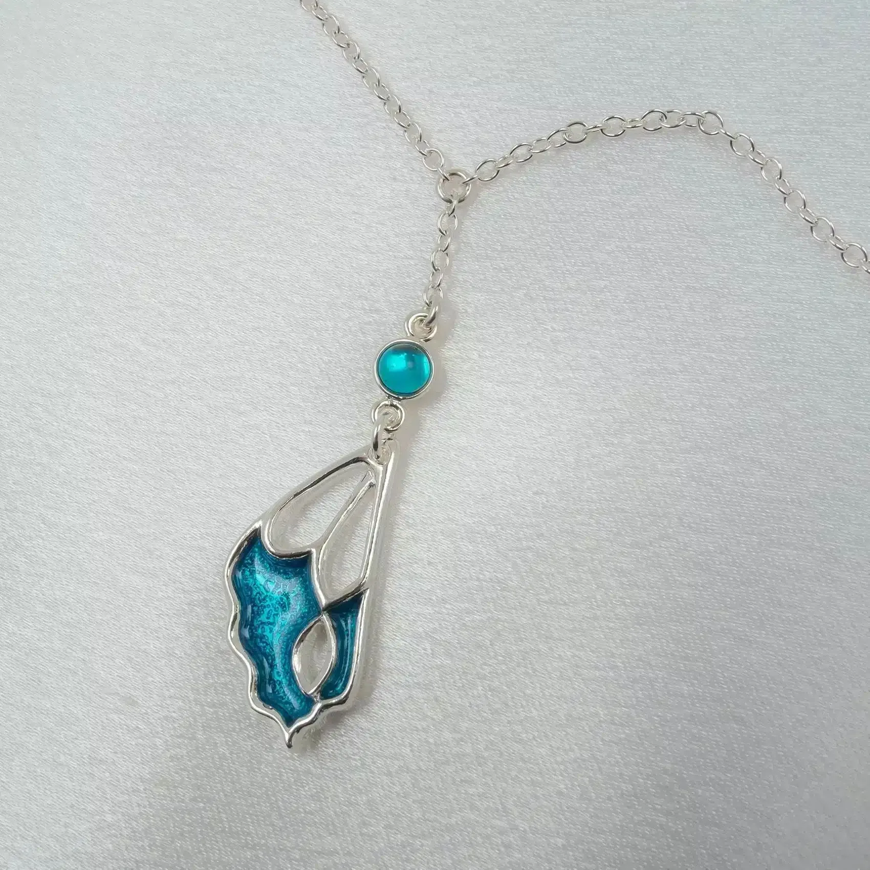 Sylvie Monthulé - Hüftkette Schmetterlingsflügel | Silber Größe M – Bild 2