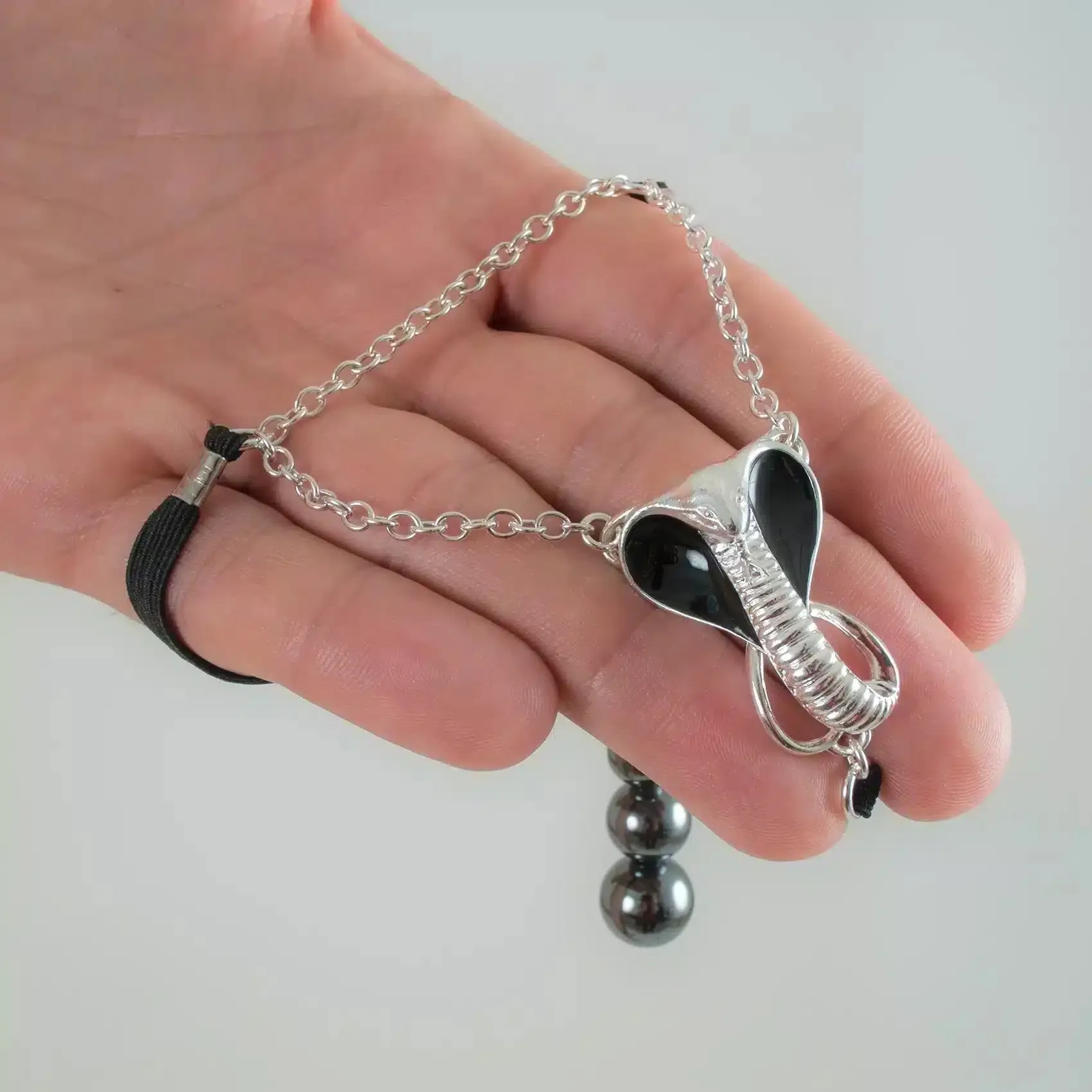 Sylvie Monthulé - Penisschmuck Heilige Kobra Sylvie Monthulé - Penisschmuck Heilige Kobra