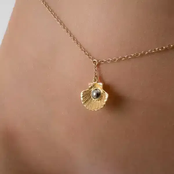 Sylvie Monthulé - Hüftkette Geheimnis des Ozeans | Gold Größe S – Bild 2