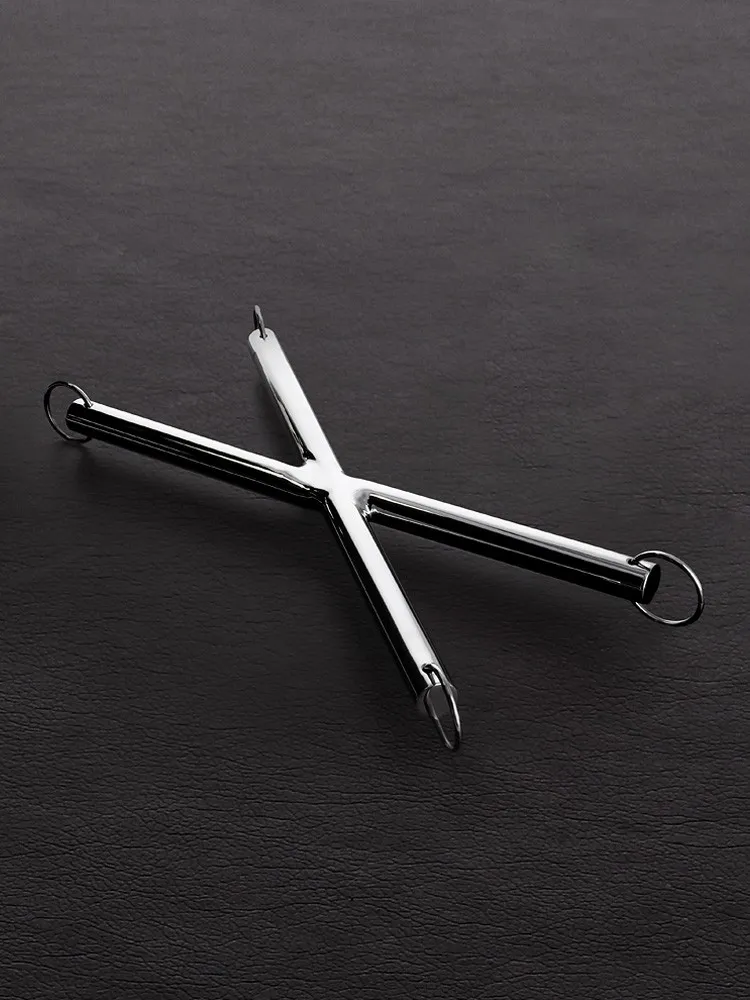 Triune X Hogtie Bar: Edelstahl-Fesselkreuz Triune X Hogtie Bar: Edelstahl-Fesselkreuz