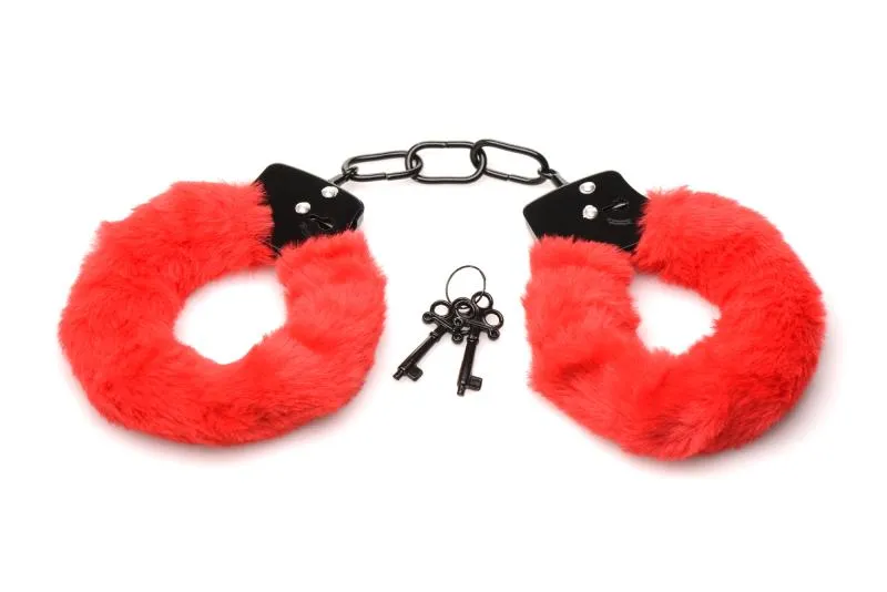 XR Brands - Cuffed in Fur Handschellen - Rot XR Brands - Cuffed in Fur Handschellen - Rot