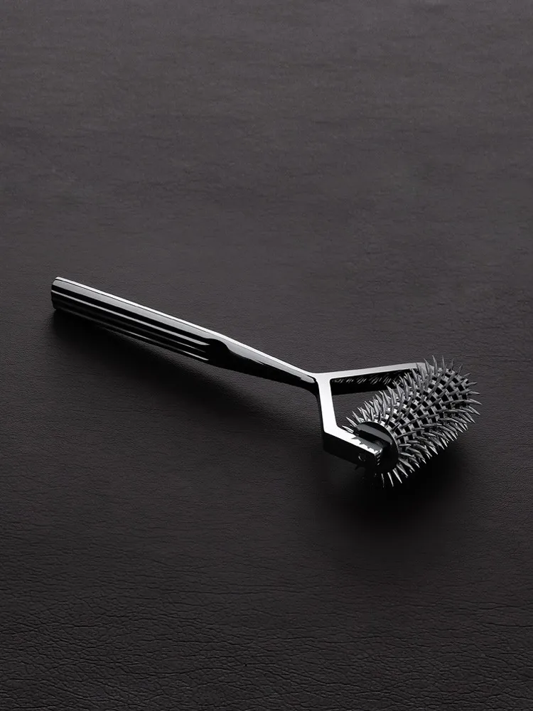 Triune 10-Head Pinwheel: Edelstahl-Nervenrad Triune 10-Head Pinwheel: Edelstahl-Nervenrad