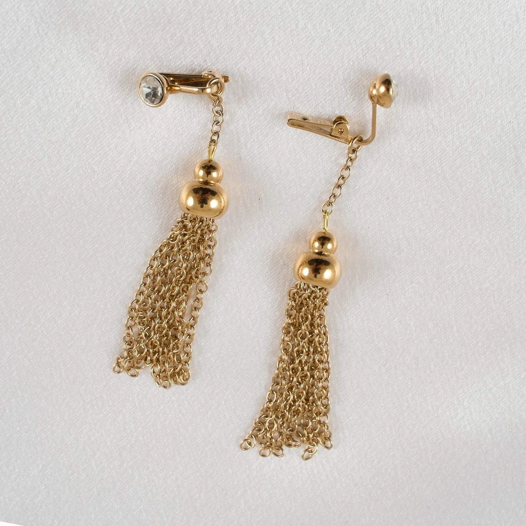 Sylvie Monthulé - Schamlippenklammern Pompons | Gold – Bild 2