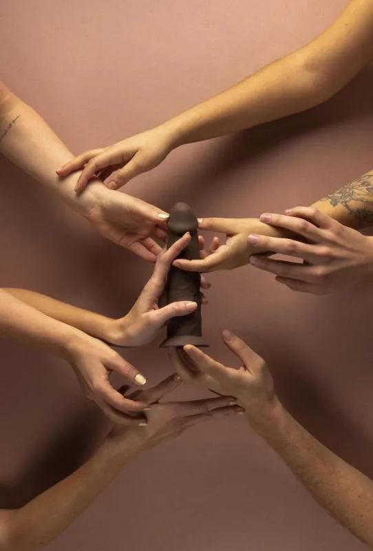 AMORELIE UNCOVER »Dusk« Dildo - 19,2 cm - Espresso – Bild 2