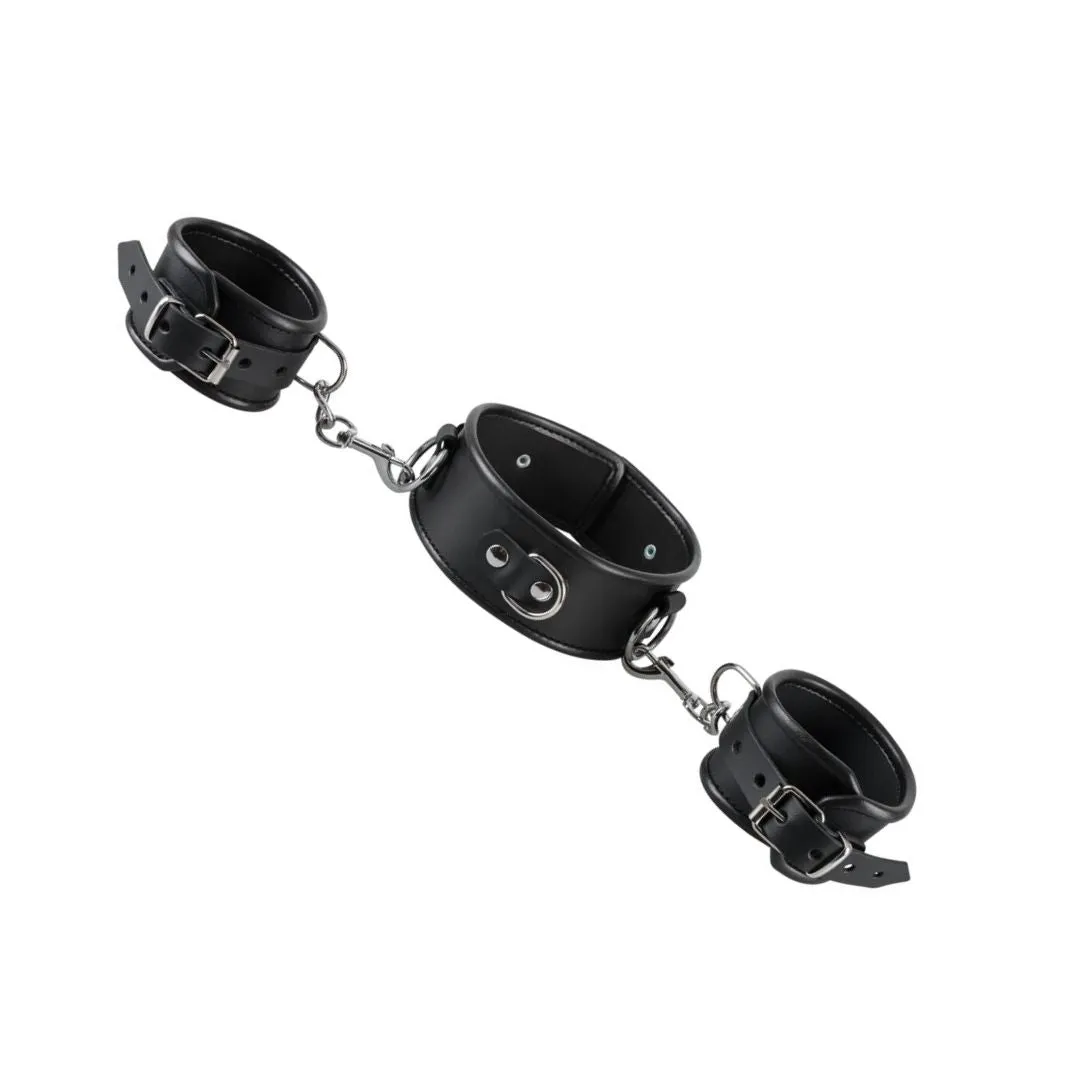 Halsfessel mit Handfesseln aus Leder Halsfessel mit Handfesseln aus Leder