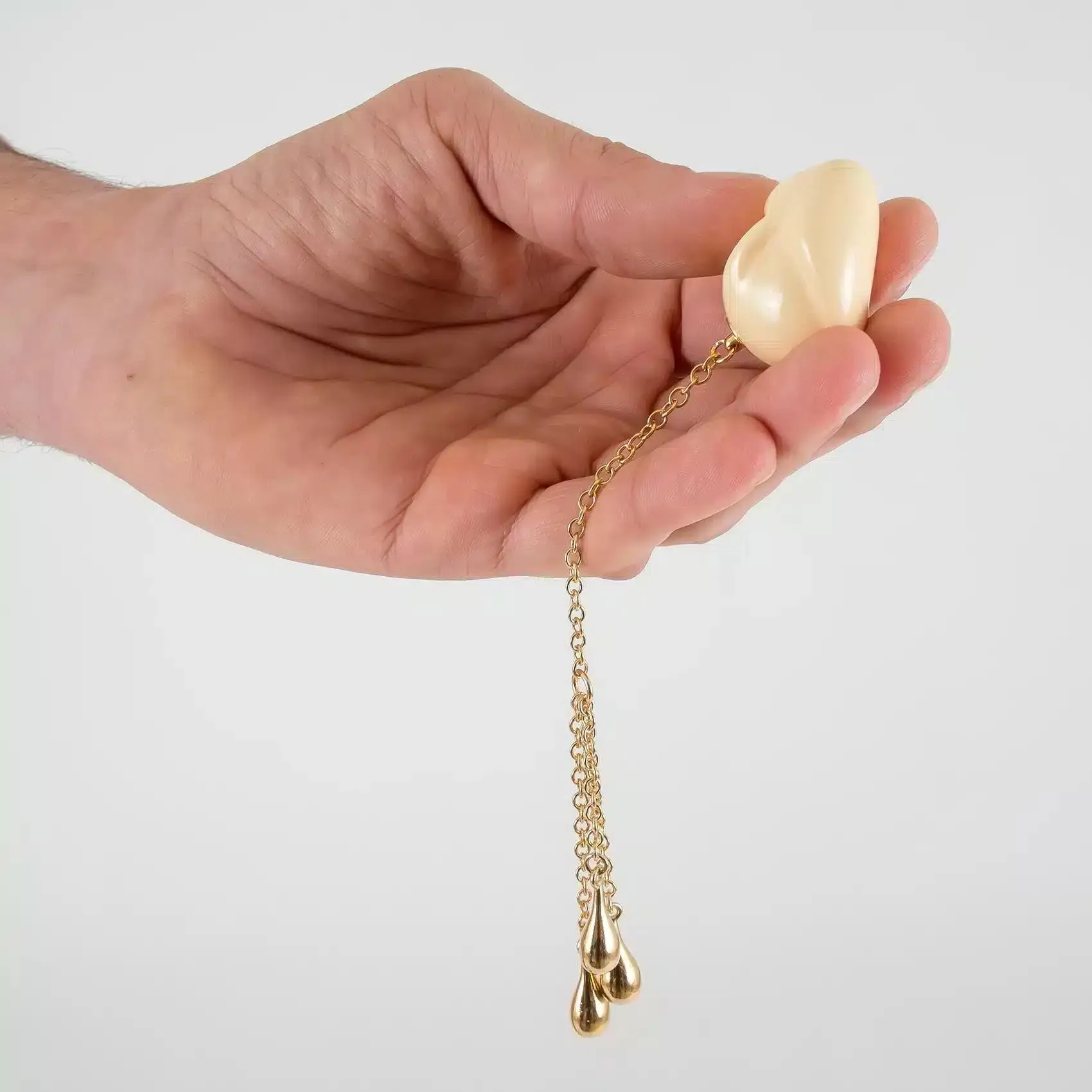 Sylvie Monthulé - Buttplug-Schmuck | Gold – Bild 2