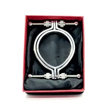 Black Label Stainless Steel Pussy Clamp 2.0: Edelstahl-Schamlippenklemme Black Label Stainless Steel Pussy Clamp 2.0: Edelstahl-Schamlippenklemme