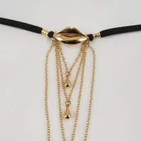 Sylvie Monthulé - G-String Kiss Me Sylvie Monthulé - G-String Kiss Me