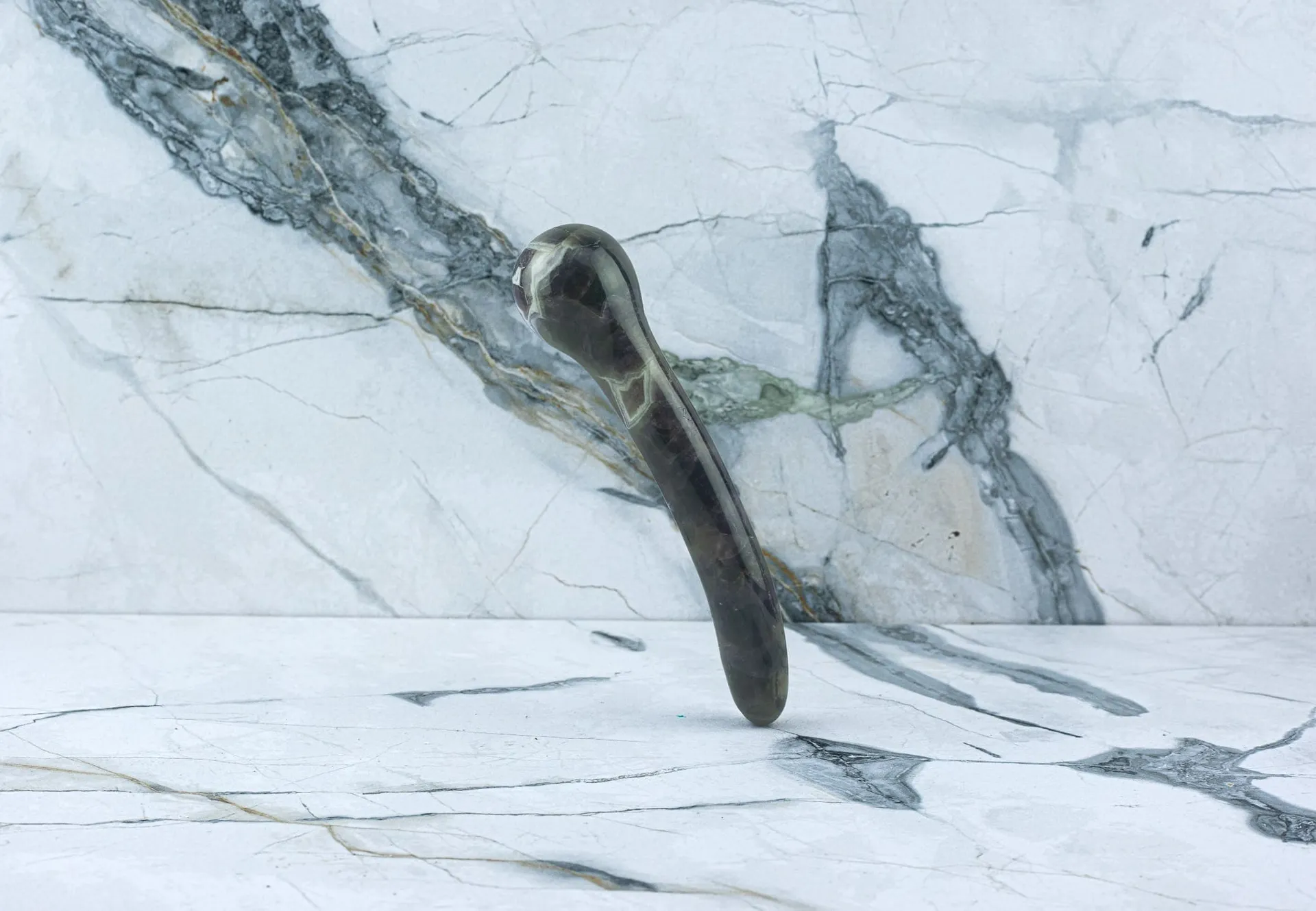 Kristall Dildo Olivia - Traum Amethyst Kristall Dildo Olivia - Traum Amethyst