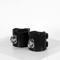 Elif Domanic - Kia Handschellen Elif Domanic - Kia Handschellen