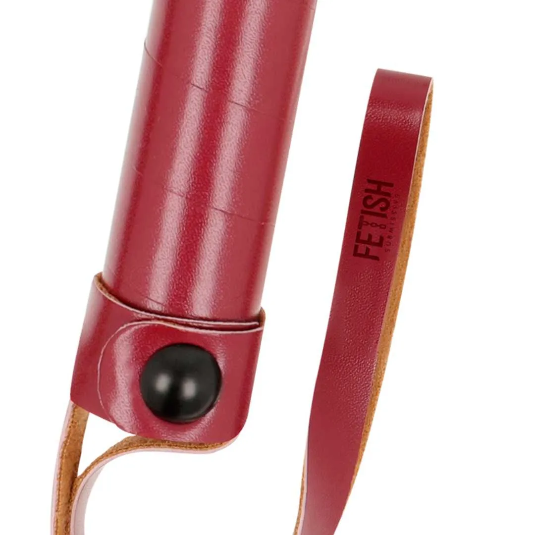 Rote Peitsche aus veganem Leder – Bild 5
