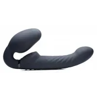 Strap U »Swirl« halterloser Strap-On mit Vibration Strap U »Swirl« halterloser Strap-On mit Vibration