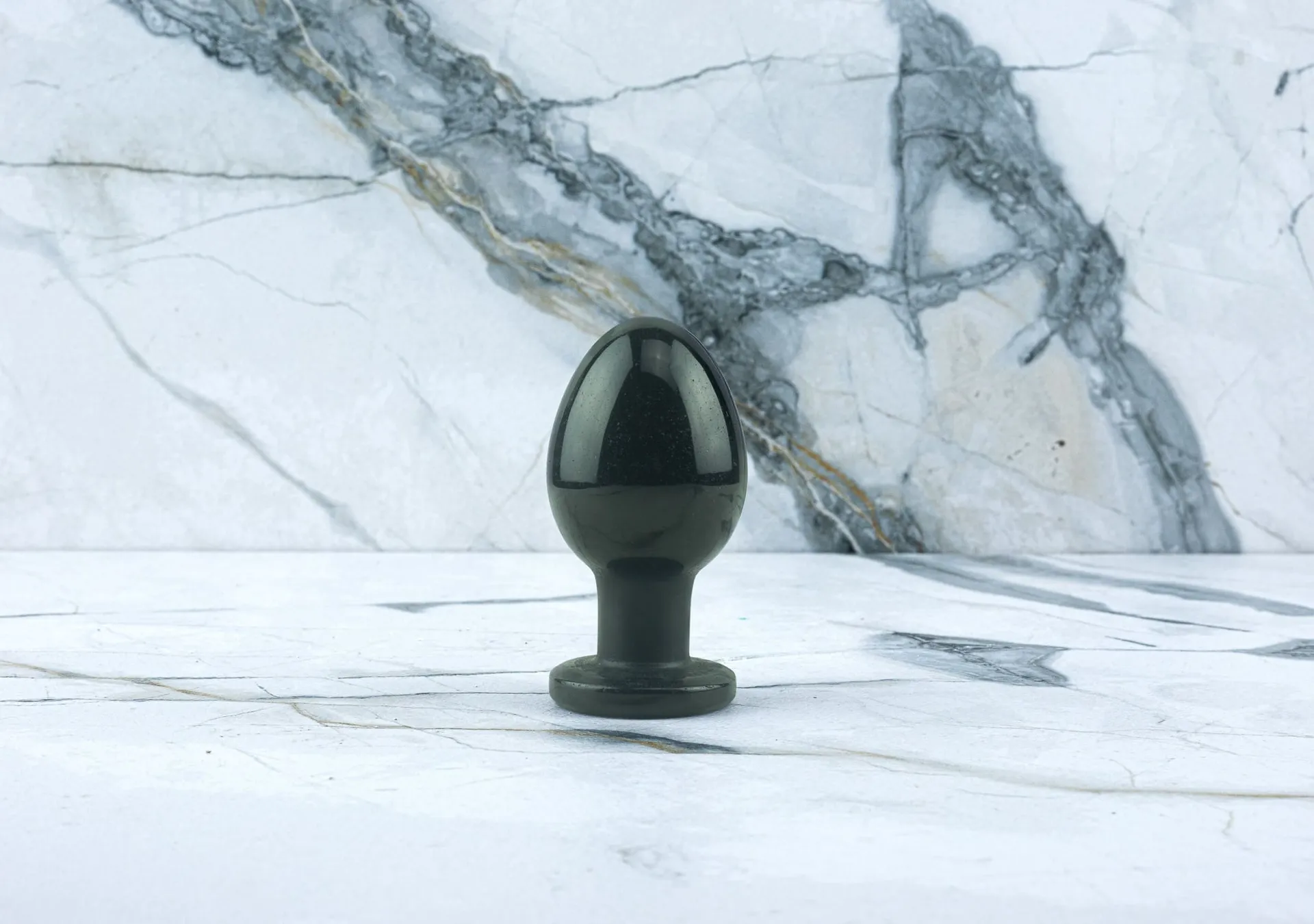 Kristall Buttplug Eva - Obsidian Kristall Buttplug Eva - Obsidian