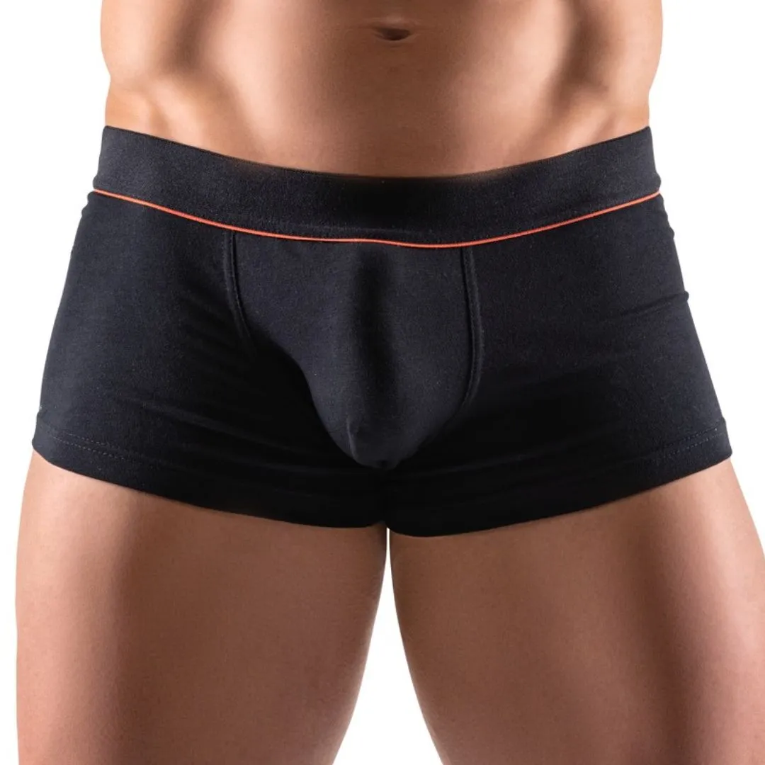 Schwarze Pants aus Baumwolle Schwarze Pants aus Baumwolle