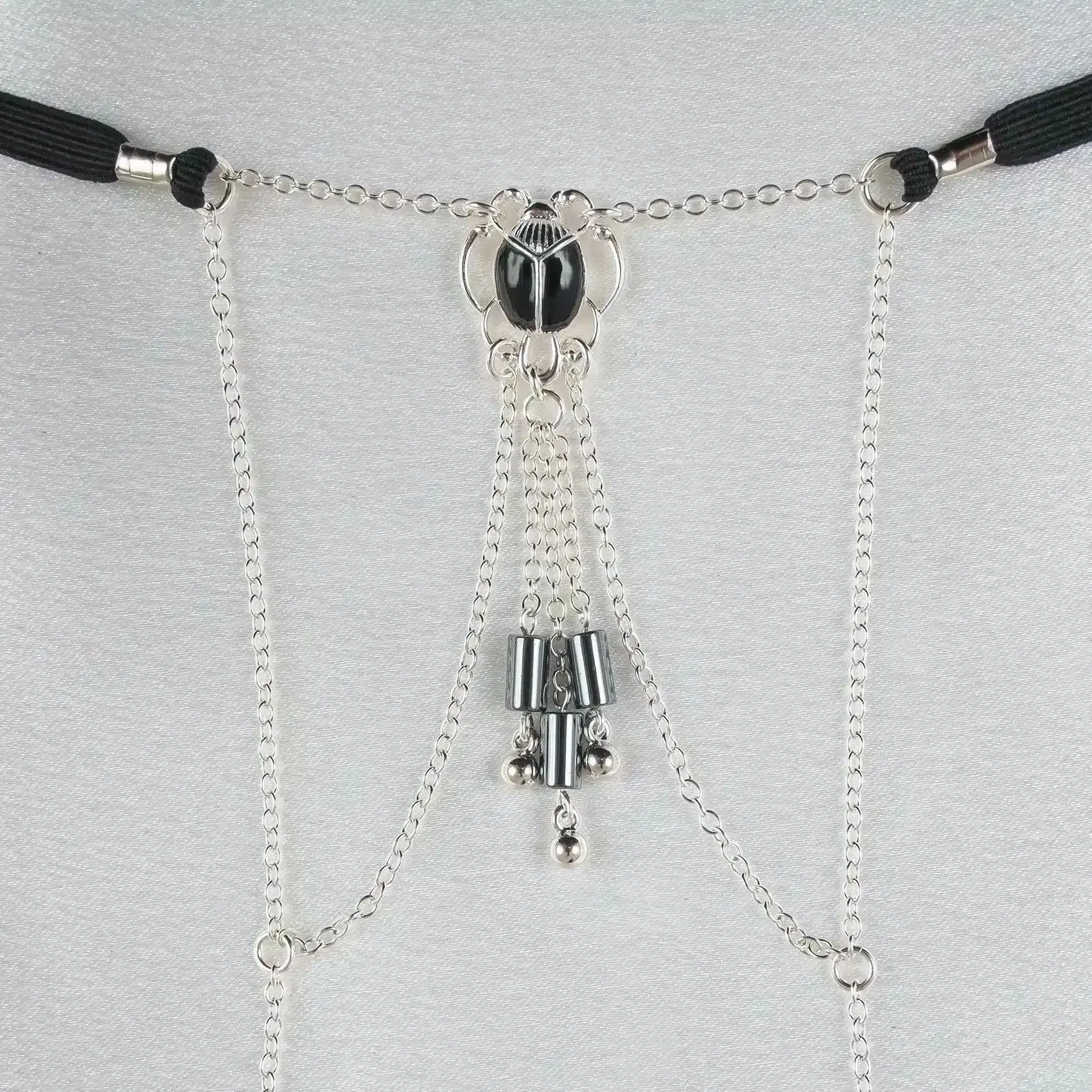 Sylvie Monthulé - G-String-Schmuck Secret Scarab | Silber Größe 54 – Bild 2