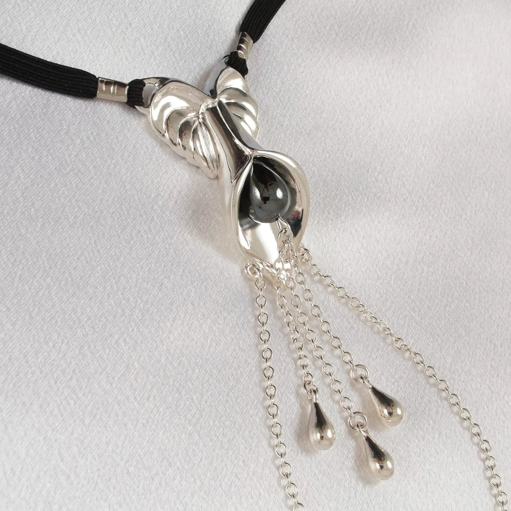 Sylvie Monthulé - G-String Aufregende Pistillenblume Sylvie Monthulé - G-String Aufregende Pistillenblume