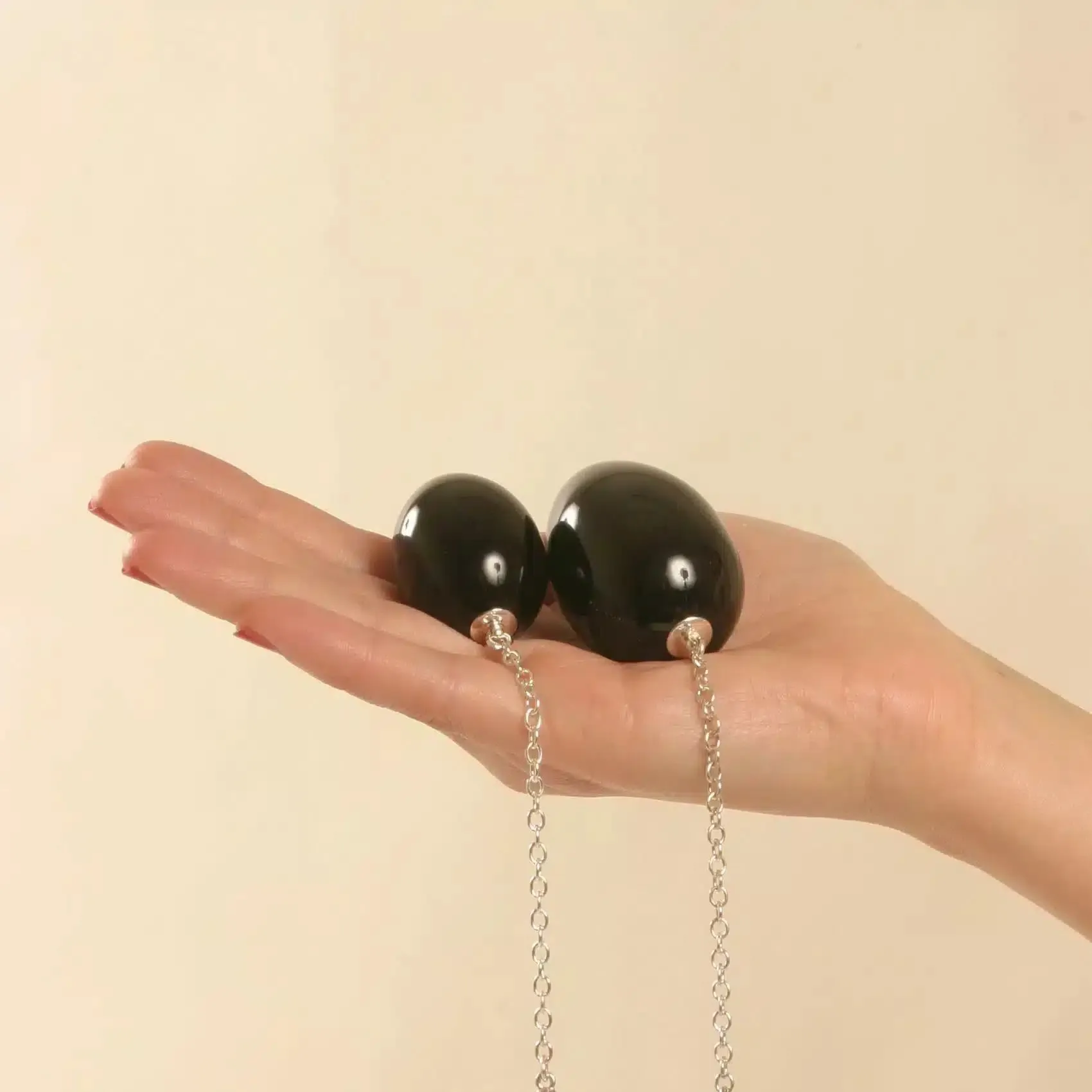 Sylvie Monthulé - Penetrationsschmuck Silbernes Ei – Bild 3