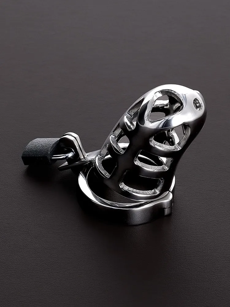 Triune Brutal Chastity Cage: Edelstahl-Peniskäfig Triune Brutal Chastity Cage: Edelstahl-Peniskäfig