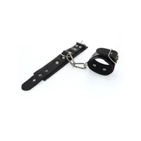 Leder-Fußfesseln mit D-Ring + Karabinerhaken, schwarz Leder-Fußfesseln mit D-Ring + Karabinerhaken, schwarz