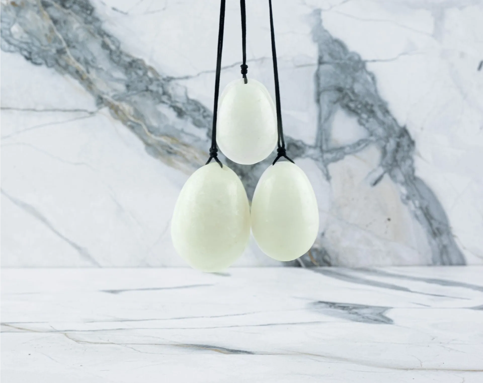 Yoni-Ei - Weiße Jade (Set) – Bild 2