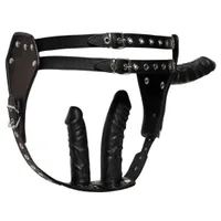 String aus Leder mit 3 Dildos String aus Leder mit 3 Dildos