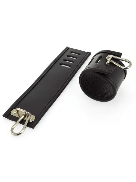 Leder-Fußfesseln mit Karabinerhaken, schwarz Leder-Fußfesseln mit Karabinerhaken, schwarz