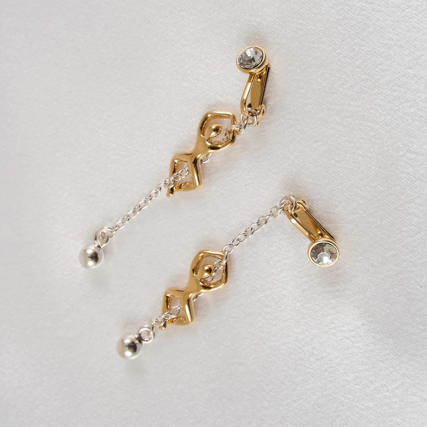 Sylvie Monthulé - Schamlippenklammern Ungeduldiges Verlangen | Gold – Bild 2