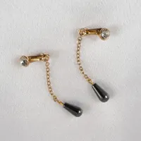 Sylvie Monthulé - Schamlippenklammern Hämatit Tropfen Sylvie Monthulé - Schamlippenklammern Hämatit Tropfen