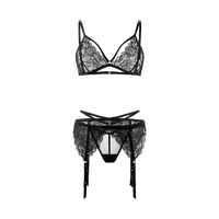 Spitzen-Set mit Golddetails, 3 Teile Spitzen-Set mit Golddetails, 3 Teile