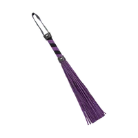 Kurze Wildlederpeitsche Kurze Wildlederpeitsche