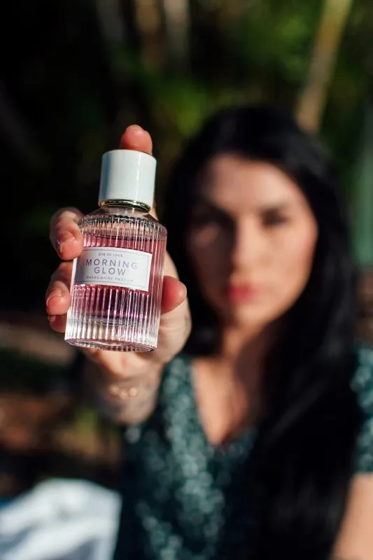 Morning Glow Pheromonparfüm - Frauen wirken anziehender Morning Glow Pheromonparfüm - Frauen wirken anziehender